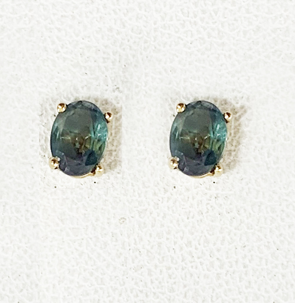 14k Yellow Gold Alexandrite Earrings