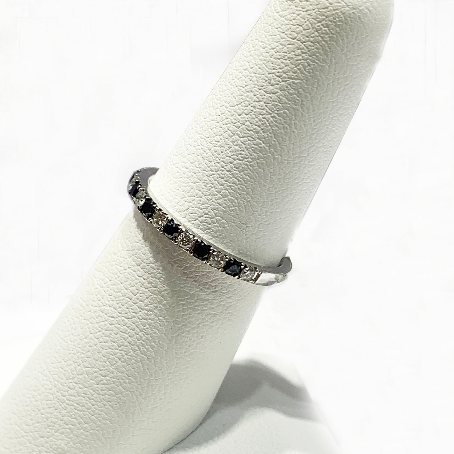 14k White Gold Blue Diamond Ring