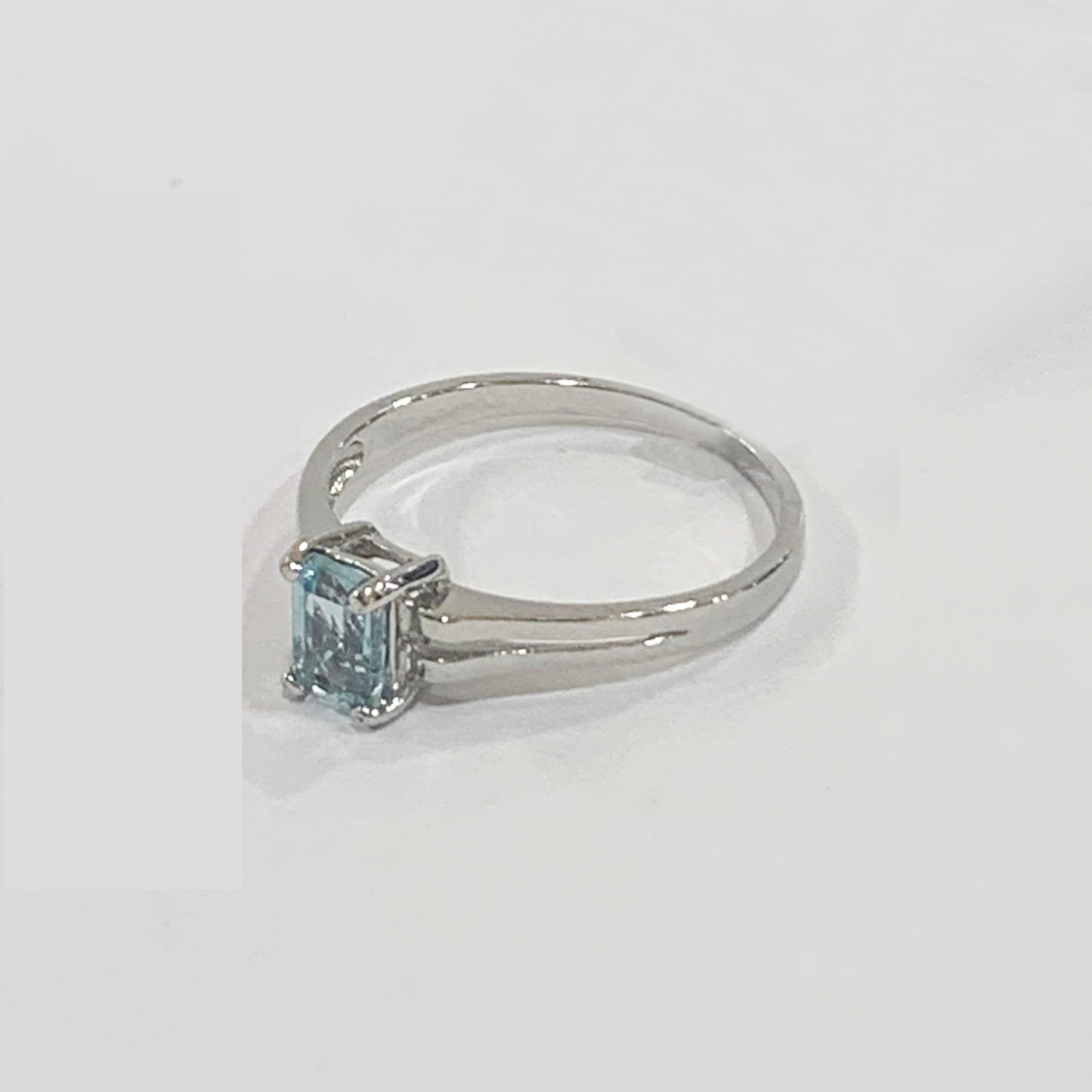 Sterling Silver Aquamarine Ring