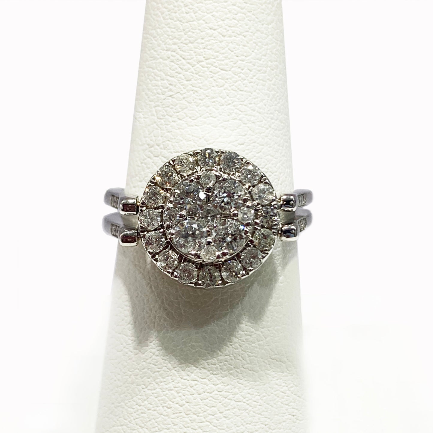 14k White Gold Blue/White Diamond Flip Ring