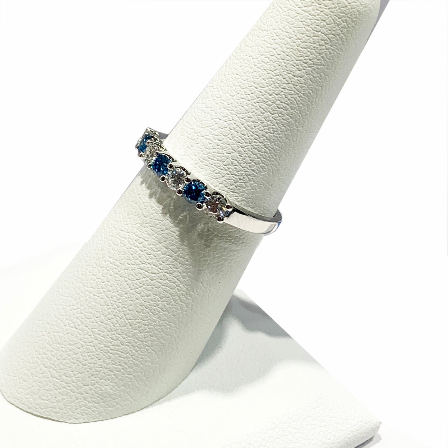 14k White Gold Blue Diamond Ring (LAB)