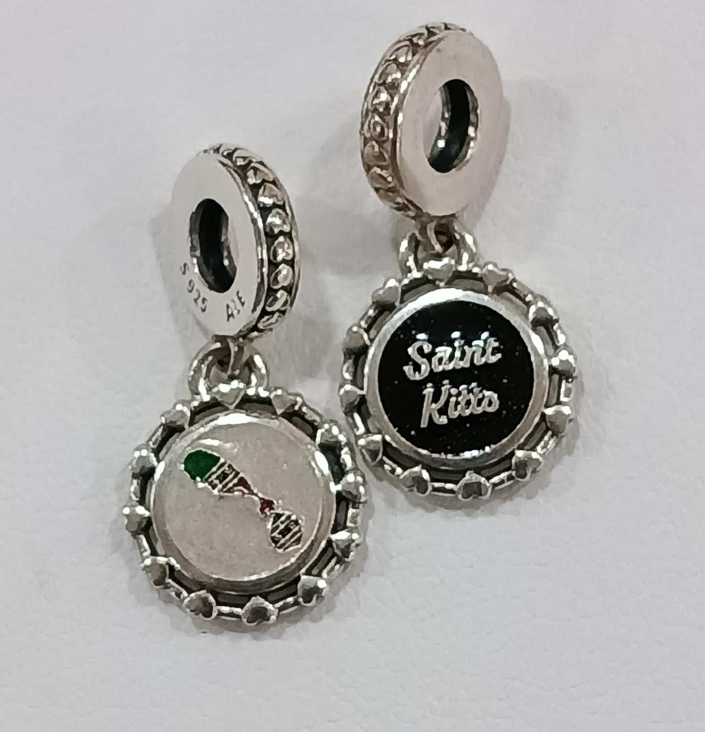 Pandora Dangling - St. Kitts Map Charm