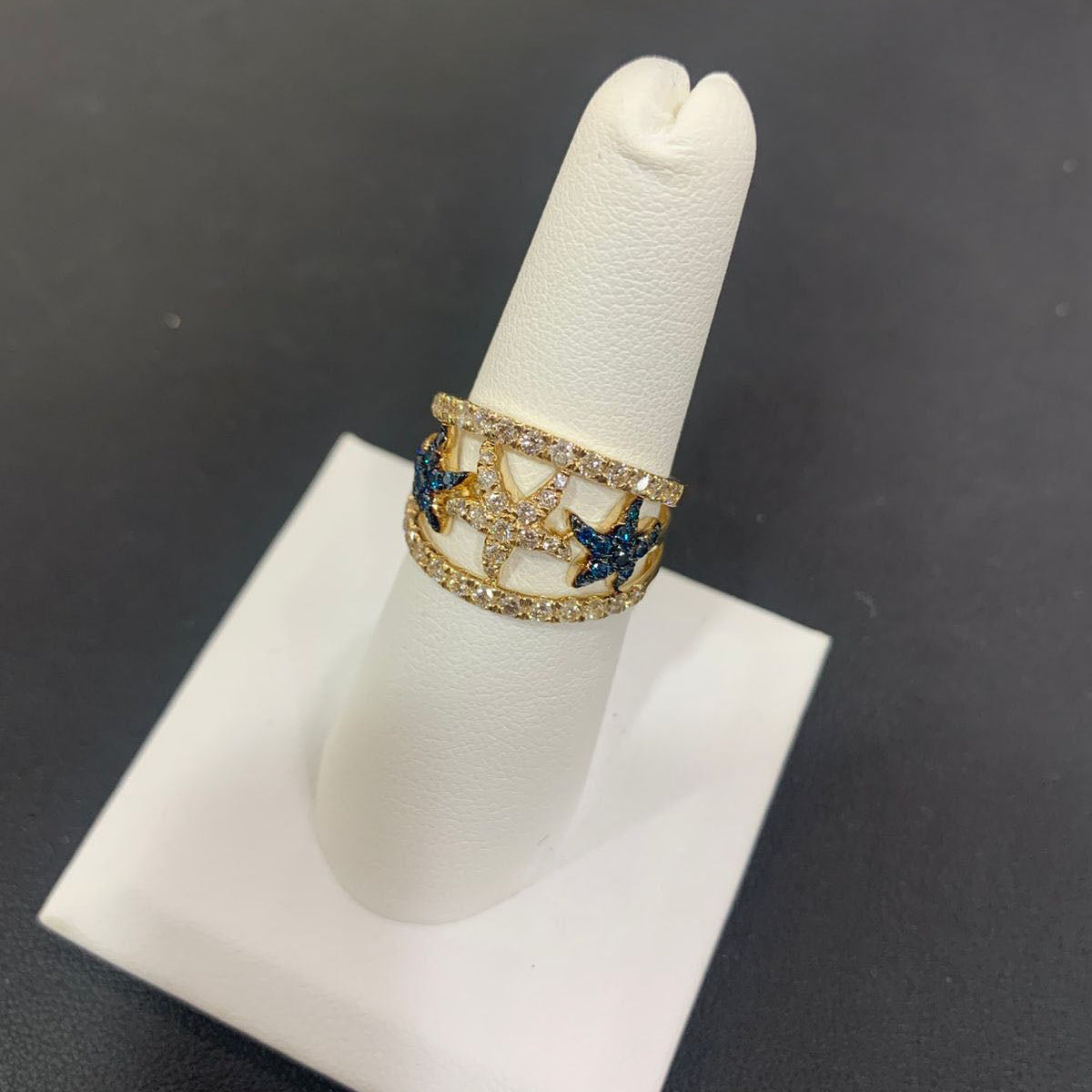 14k Yellow Gold Starfish Blue & White Diamond Ring
