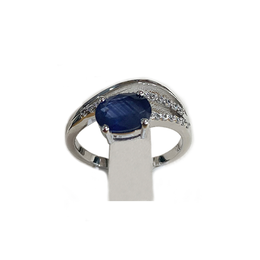 14k White Gold Sapphire Ring