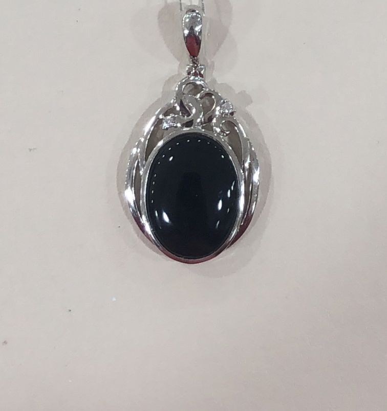 Sterling Silver Onyx Pendant