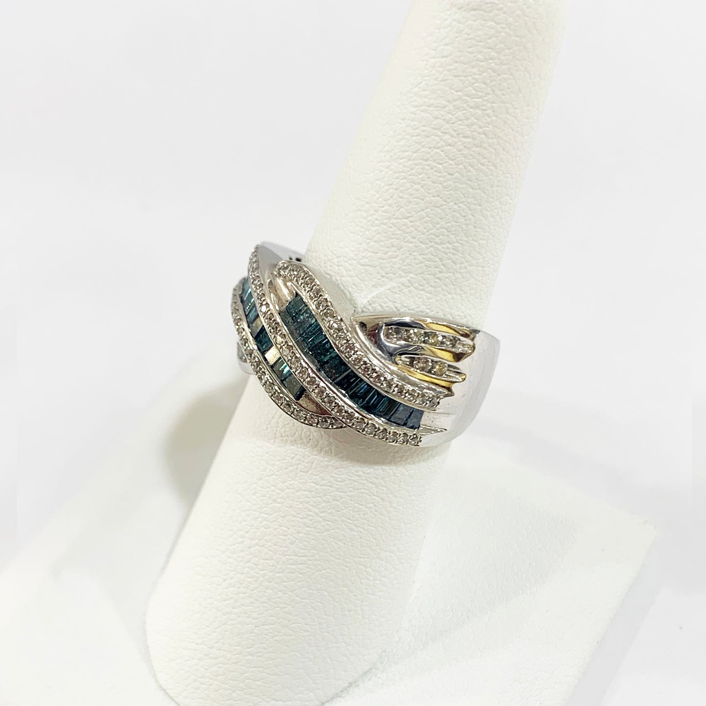 14k White Gold Blue Diamond Ring