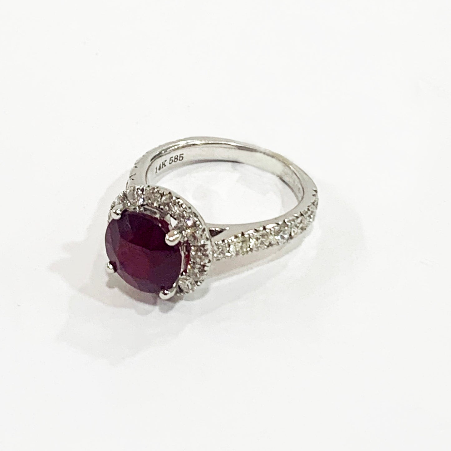 14k White Gold Ruby Ring