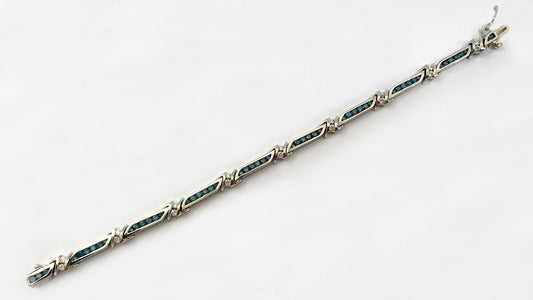 14k White Gold Blue Diamond Bracelet