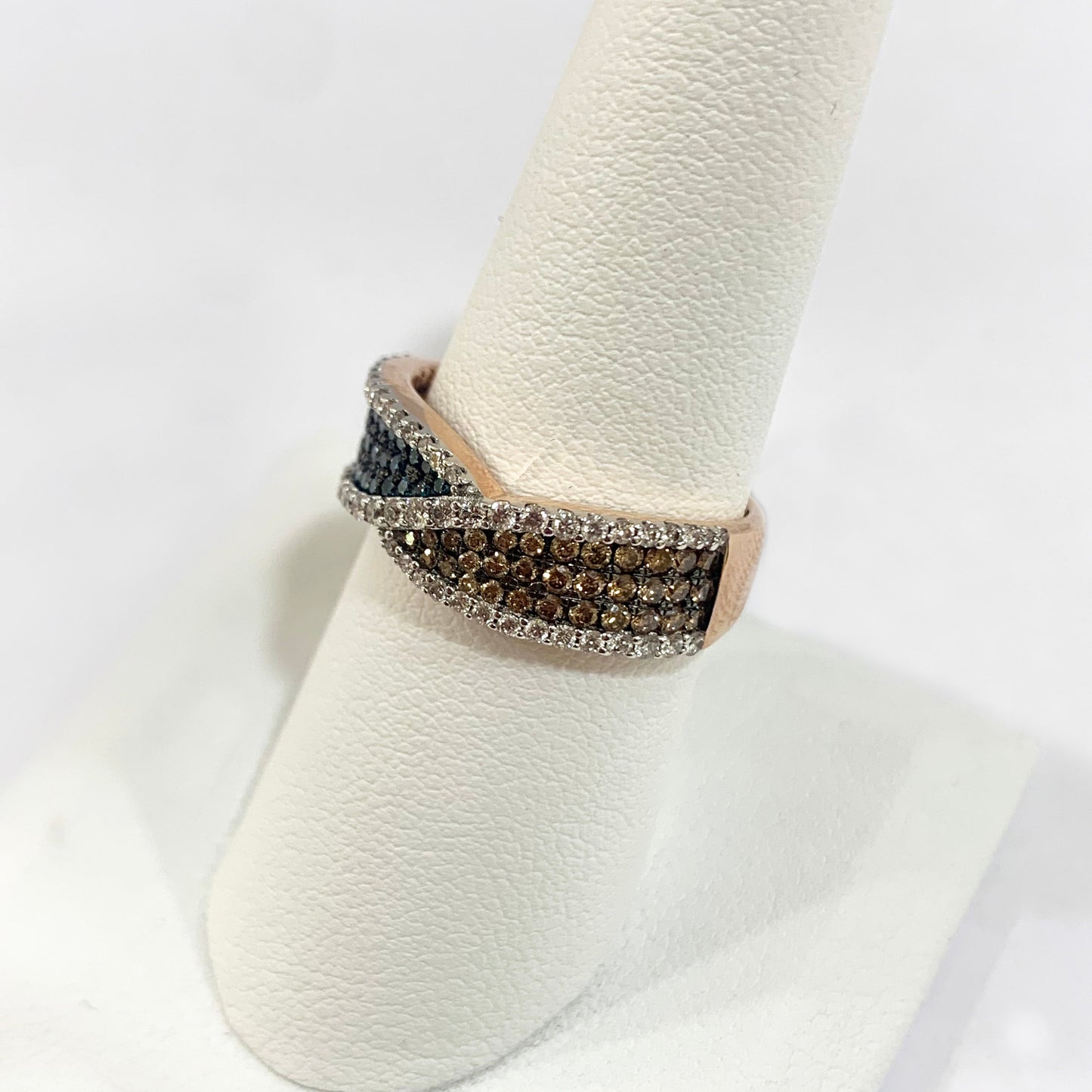 14k White Gold Blue Diamond Ring