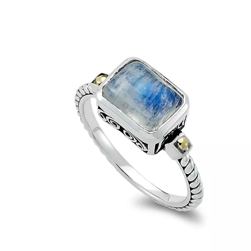 Eirini Ring- Rainbow Moonstone