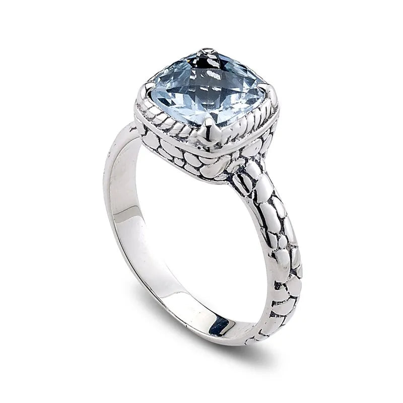 Segara Ring- Blue Topaz