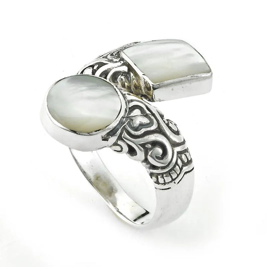 Taoyi Ring- Mother Of Pearl