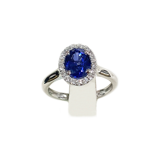 14k White Gold Sapphire Ring