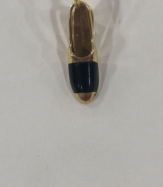 14k Yellow Gold Onyx Pendant